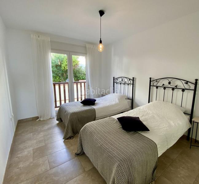 Foto 9a1f17bd-5ac0-4733-9924-f8c710acf200. Piso beachfront apartment with breathtaking sea views in carvajal en Fuengirola
