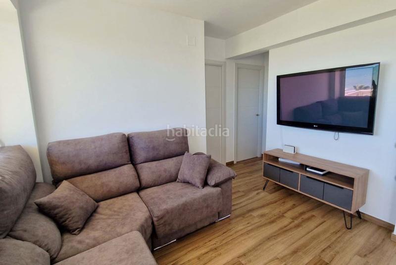 Foto 04589532-e6f0-4ef4-89ee-463469664362. Etagenwohnung mit kamin in Puerto Marina Benalmádena