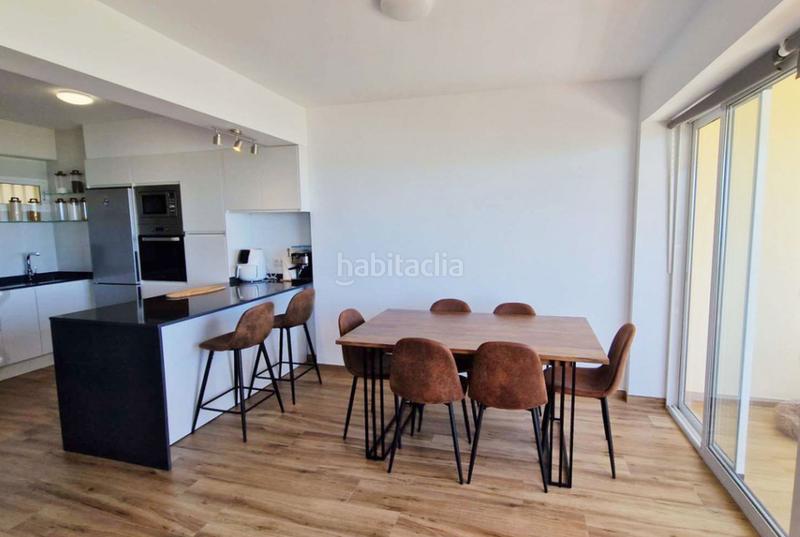 Foto 4b2a9f87-2dba-4081-a73f-dab4a9740cda. Etagenwohnung mit kamin in Puerto Marina Benalmádena