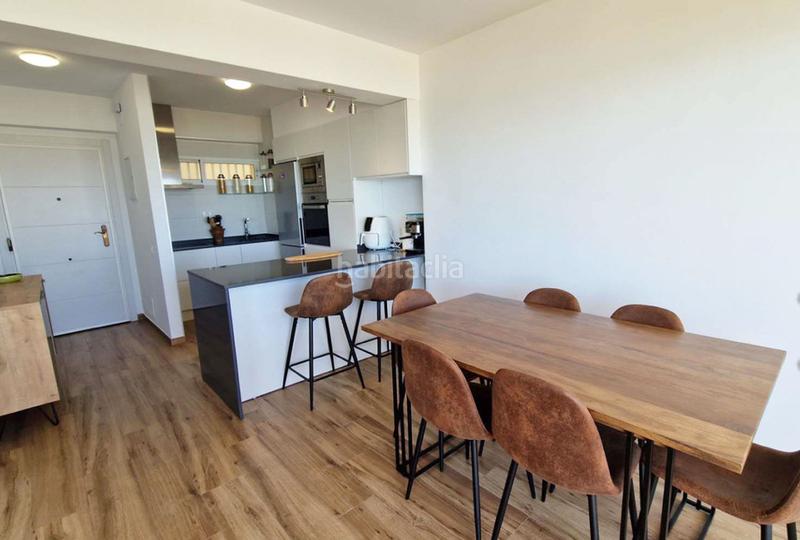 Foto 6785cb79-5e71-4f06-802c-9b02f29417eb. Etagenwohnung mit kamin in Puerto Marina Benalmádena