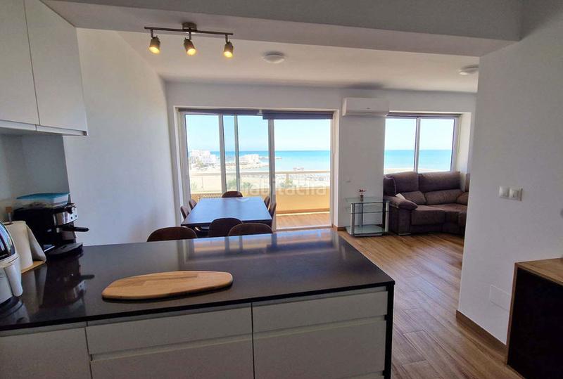 Foto b588f17c-5953-4250-903b-147eedb86903. Etagenwohnung mit kamin in Puerto Marina Benalmádena