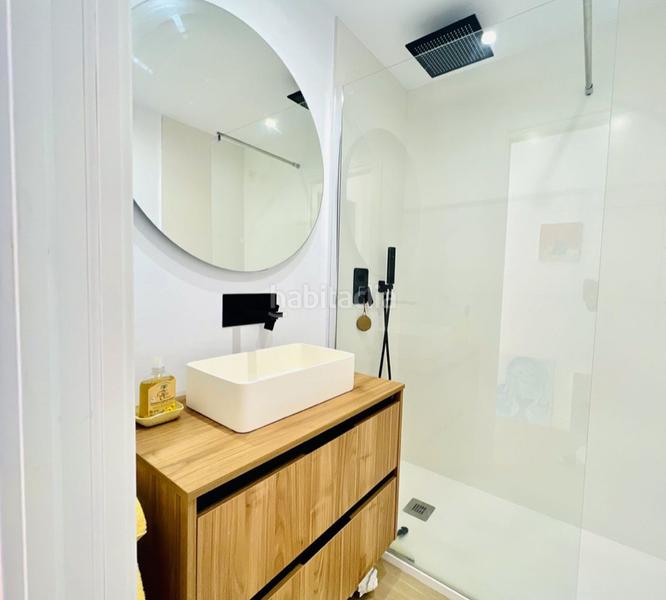 Foto a770e5a2-b2f5-42a5-a64e-1ea289a0e0af. Piso en arrabal finca capricho 1a frontline apartment with amazing 360° sea views in Calahonda en Mijas