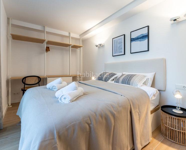Foto 2941eb69-b80b-4b8f-8654-f8d4ca007c67. Appartement avec cheminée parking dans El Bajondillo Torremolinos