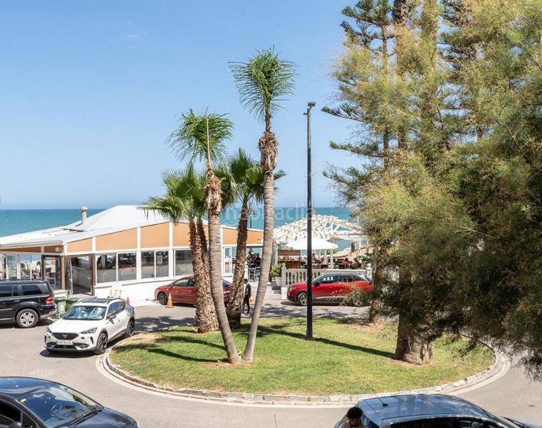 Foto fea9b3d4-031e-4070-bc34-4ab4e6f00634. Appartement avec cheminée parking dans El Bajondillo Torremolinos