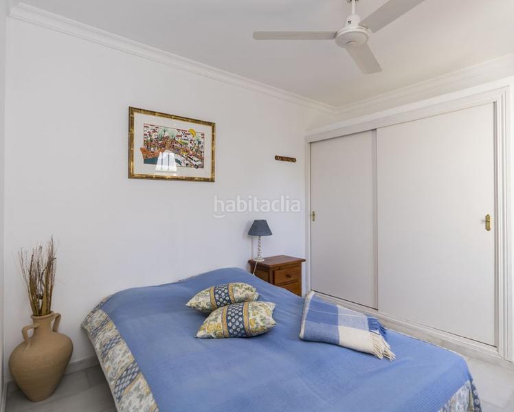 Foto ff8b0039-9d72-4a61-a5a7-0b9715a6c681. Pis amb xemeneia a Zona de Punta Plata Estepona