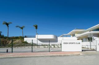 Piso en El Faro de Calaburra - Chaparral. Brand new semi-detached villa in eden