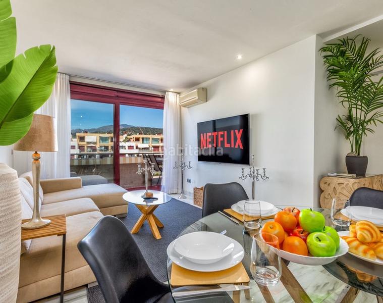 Foto d35bd056-2df1-4099-878f-17a7d3b08694. Flat with fireplace parking pool in Benahavís pueblo Benahavís