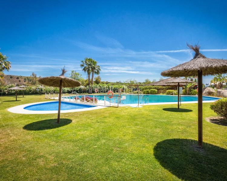 Foto da38c0b0-409a-46d0-8584-661cea258756. Flat with fireplace parking pool in Benahavís pueblo Benahavís