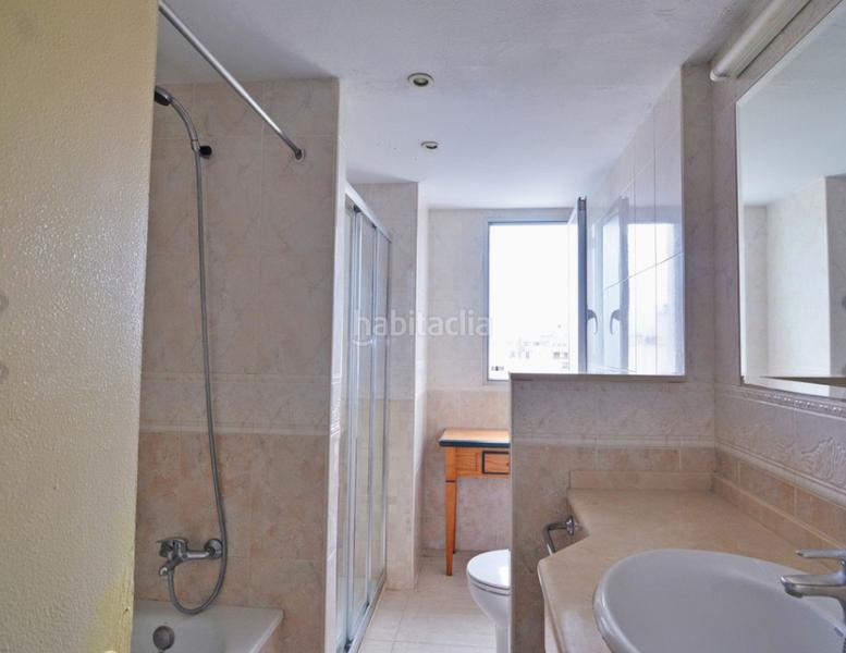 Foto 22072998-0b44-44bc-a1ed-d8c4f01ee608. Piso unique beachfront studio with panoramic views in en Fuengirola