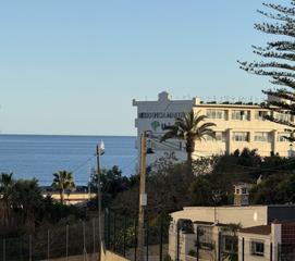 Piso en Parque de la Paloma. Stunning beachfront apartment in benalmadena costa
