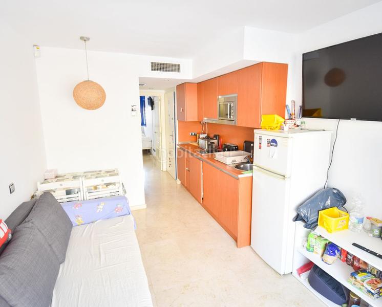 Foto 326346b7-12ab-4073-b2da-0665b314ef2e. Piso se vende excelente apartamento , a tan solo unos pasos de la playa en Benalmádena