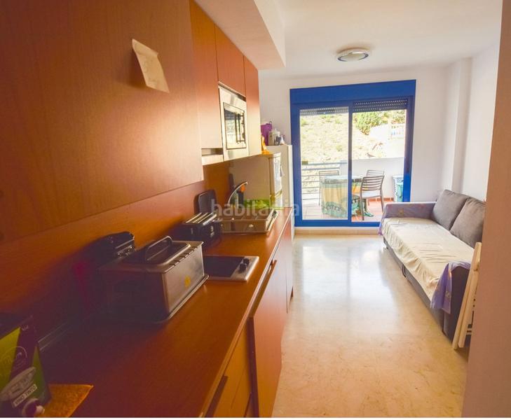 Foto 8cc129e5-08a5-4cb2-aa89-b33f93e0a134. Piso se vende excelente apartamento , a tan solo unos pasos de la playa en Benalmádena