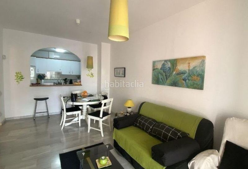 Foto 7c9bf330-09be-4b97-8eb5-8e5b7a2b38af. Pis amb xemeneia aparcament piscina a Riviera del Sol Mijas