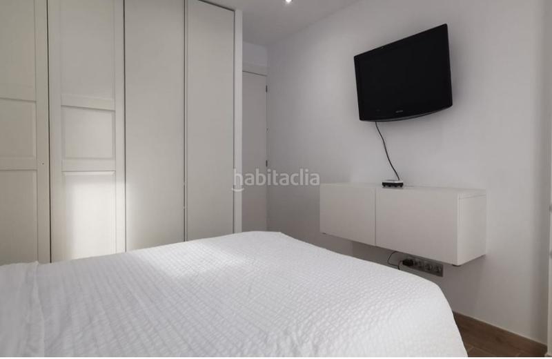 Foto 6d87aa7a-8300-4f99-80c3-a93b3ed552c6. Appartamento con camino in Arroyo de la Miel Benalmádena