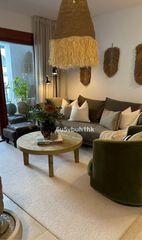 Etagenwohnung en El Castillo. Stunning fully renovated apartment in puerto de la duquesa - per
