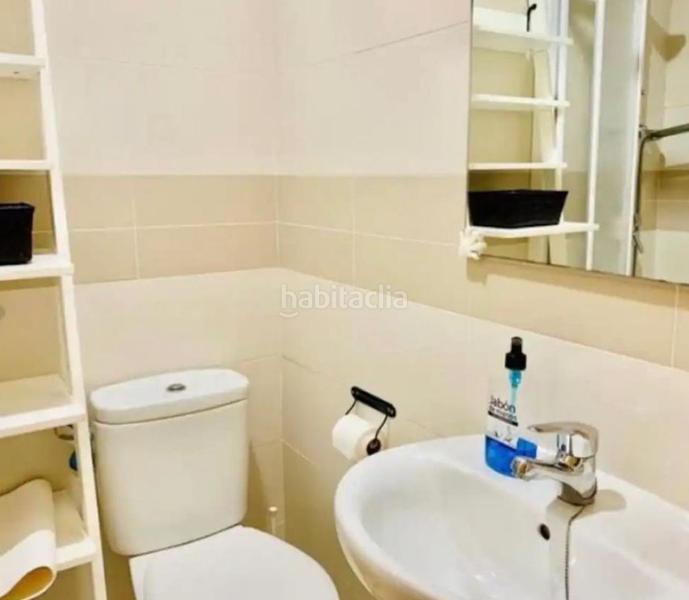 Foto eb9ce424-764c-480e-adea-060f373f076c. Piso beautiful beachfront apartment in fuengirola with tourist registration en Benalmádena
