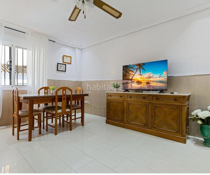 Foto 02c4a90c-c8c2-47b4-b535-2351d03976e5. Appartamento con camino in Las Gaviotas - Carvajal Fuengirola