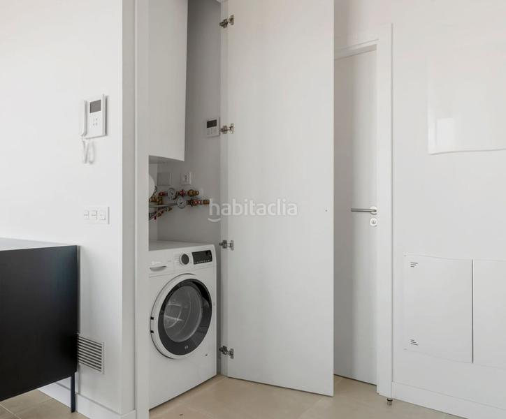 Foto 79894240-1af3-4ab0-a779-2dc4470e1e1a. Appartement avec cheminée parking piscine dans Castillo Sohail - Myramar Fuengirola