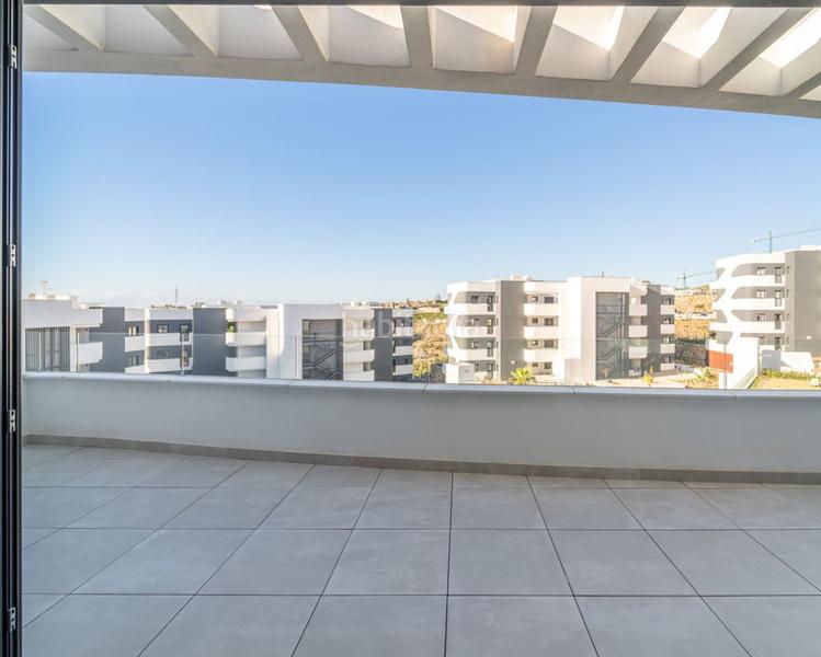 Foto 1993bb38-028f-4fad-933a-33515c1902e9. Pis amb xemeneia aparcament piscina a La Capellanía - El Higuerón Benalmádena