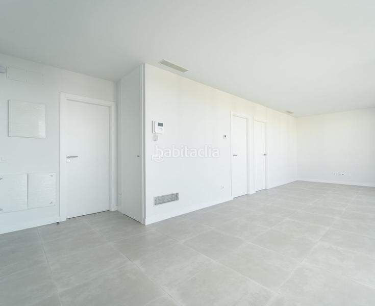 Foto 7514b352-42e9-4492-a2b7-4f298aaa3371. Pis amb xemeneia aparcament piscina a La Capellanía - El Higuerón Benalmádena