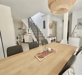 Appartement à Puerto Deportivo. Unique opportunity: beachfront apartment in fuengirola