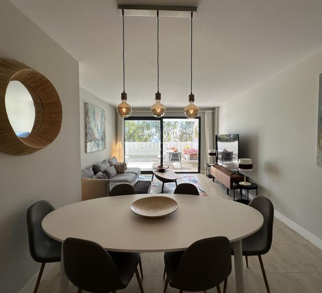 Foto 529d0846-b64d-46ec-bb4b-728f8203e777. Appartement avec cheminée parking piscine dans Alcorrín Manilva