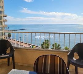 Piso en Las Gaviotas - Carvajal. Beachfront apartment with 3 bedrooms and sea view