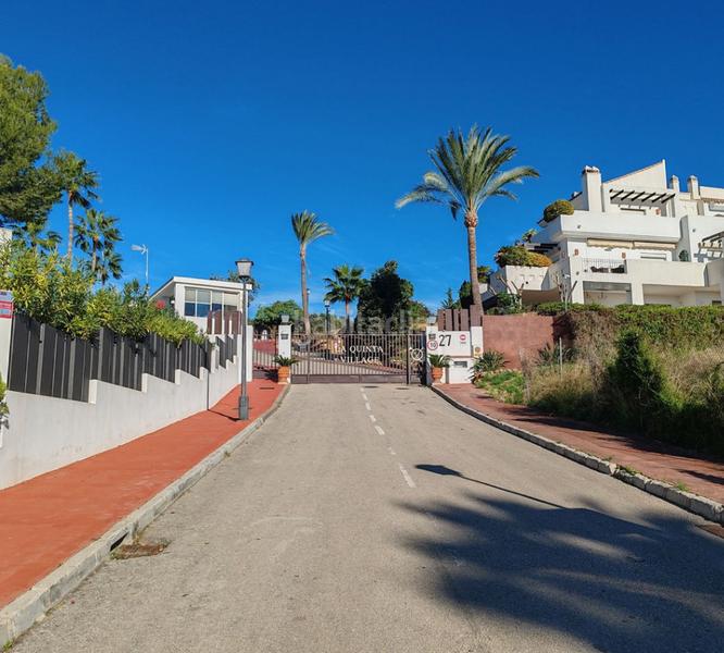 Foto 4b892cfe-c676-4f66-a2d3-374fb468d059. Piso en calle cefeo 27a apartment in la quinta village en Marbella