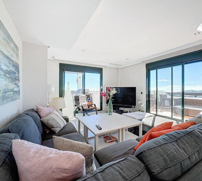 Foto 5fbf01d7-7f7b-4297-a514-1593c9bc3c56. Appartamento con camino parcheggio piscina in Doña Julia Golf Casares