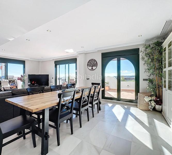 Foto e60121f0-2b15-412f-a15a-49f053f9e740. Appartamento con camino parcheggio piscina in Doña Julia Golf Casares