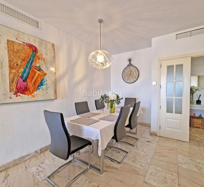 Foto 3ae4f2e4-49cf-480d-aae2-08f1ccbb6f67. Pis amb xemeneia piscina a la cala Mijas Mijas