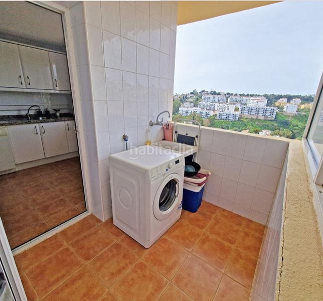 Foto 6a8c8cdb-4eb4-4328-a9b1-e9a7a5208487. Pis amb xemeneia piscina a la cala Mijas Mijas