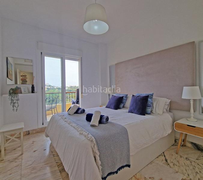 Foto aca3272e-1aec-439a-9ddf-78e5b964a64f. Pis amb xemeneia piscina a la cala Mijas Mijas