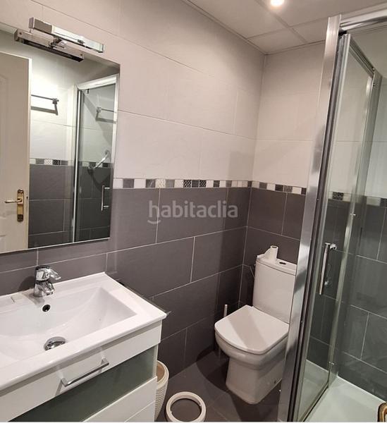 Foto 45655bd5-1132-4679-8b8c-9f23d5cbaad2. Etagenwohnung mit kamin pool in Real de Zaragoza Marbella