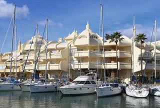 Pis a Puerto Marina. Apartment in puerto marina benalmadena