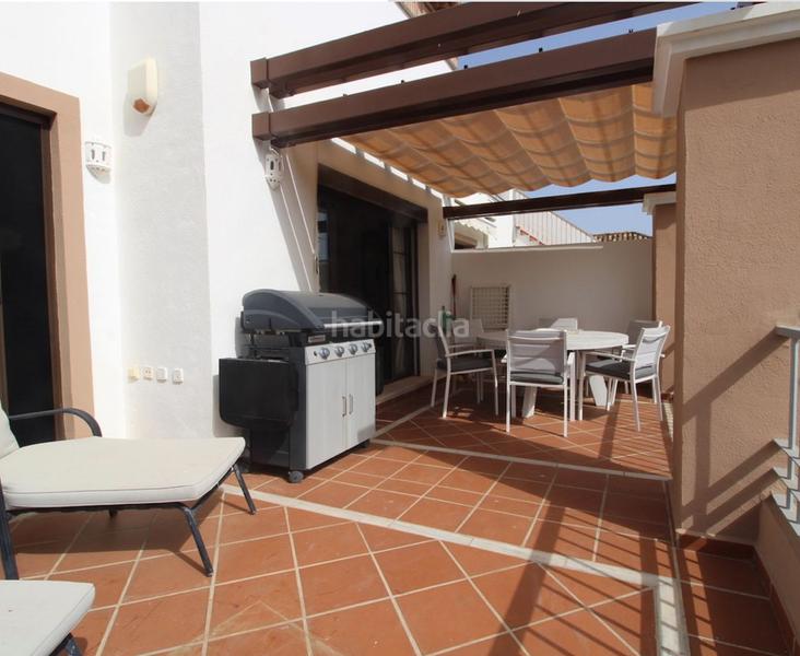 Foto 111e460c-2912-4b4b-b1b1-f652bdc7069f. Piso stunning penthouse in los arqueros en los arqueros - puerto del almendro Benahavís