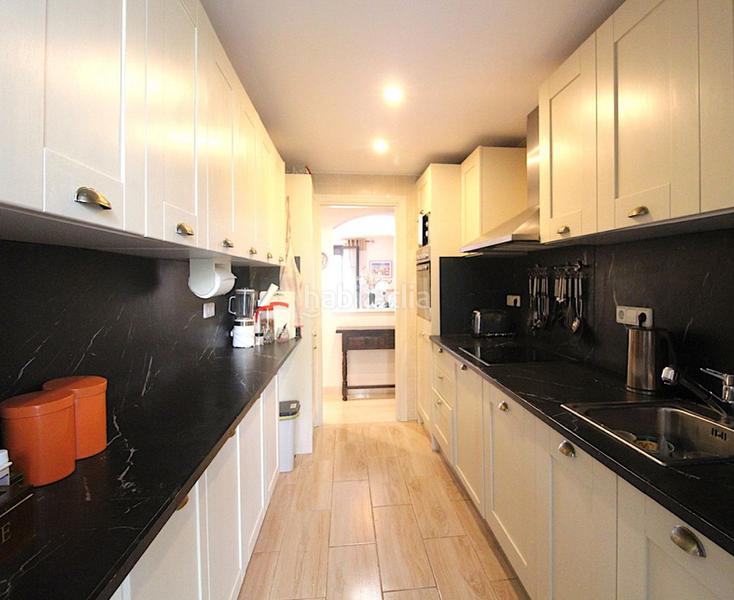 Foto 812025ae-32c0-496e-b757-f5df81165273. Piso stunning penthouse in los arqueros en los arqueros - puerto del almendro Benahavís
