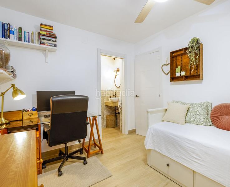 Foto 6cf27a20-d708-4923-8059-b8406f53f8cd. Appartement dans calle rafael quintana rosado 22 dans Torremolinos