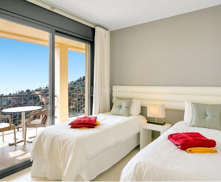 Foto 5cb9bfa5-a521-4981-9caa-947f6655b654. Piso samara resort en Alto de los Monteros Marbella