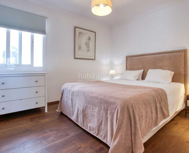 Foto 0abd84c4-2fa0-4651-b72e-753675e493d4. Etagenwohnung mit kamin parking pool in Río Real Marbella