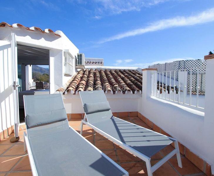 Foto 580e3cc0-29ee-4403-b2d1-4a6fb16556c6. Etagenwohnung mit kamin parking pool in Río Real Marbella