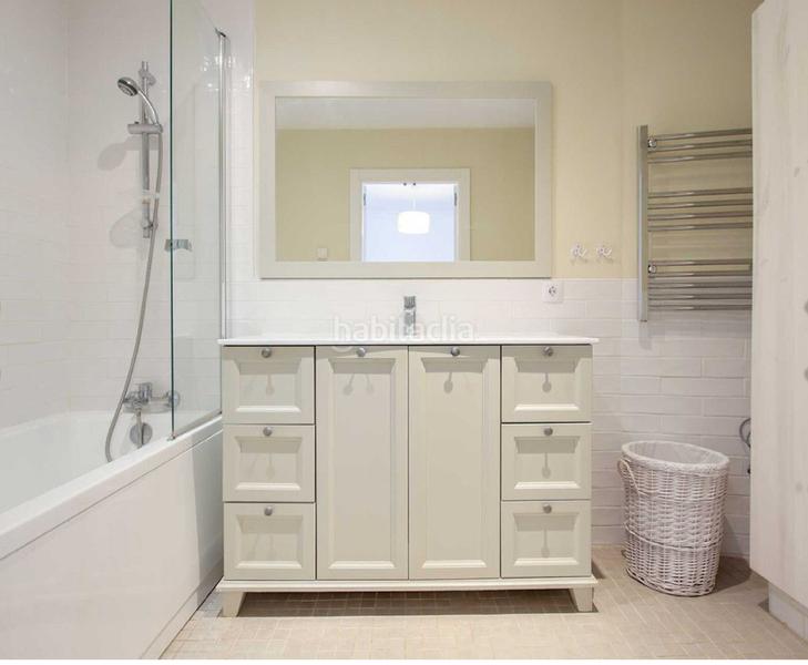 Foto d5bfc65d-3ce5-4637-9e52-b8d5d619a3ed. Etagenwohnung mit kamin parking pool in Río Real Marbella