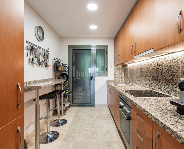Foto 9a74d539-383d-49ac-bb9c-834eba290044. Etagenwohnung mit kamin parking pool in Los Llanos Estepona