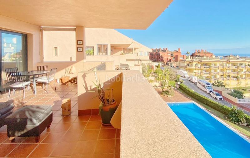 Foto 133a5408-9754-4051-ac2a-5403926e323a. Piso bright and sunny duplex penthouse with the best views of Calahonda en Mijas