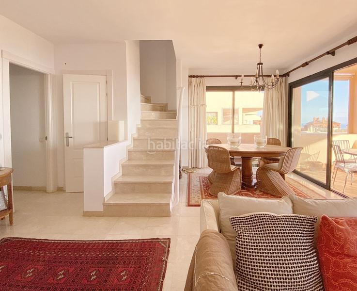 Foto 798a832d-e381-4386-8e21-c559037dc01f. Piso bright and sunny duplex penthouse with the best views of Calahonda en Mijas