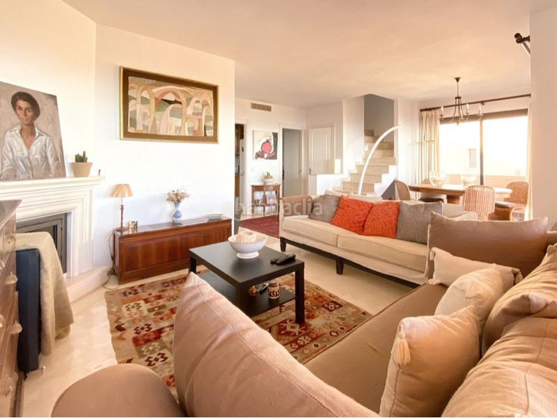 Foto 8f5d0bb4-302e-4926-938a-ccb96e361526. Piso bright and sunny duplex penthouse with the best views of Calahonda en Mijas