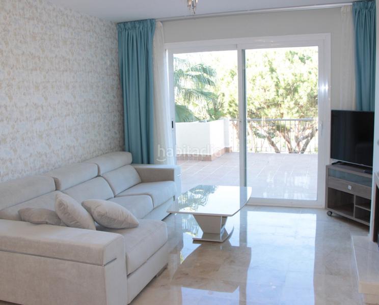 Foto 92d81fab-e96e-4637-a80b-4382b400bff5. Etagenwohnung mit kamin parking pool in Cabopino - Artola Marbella