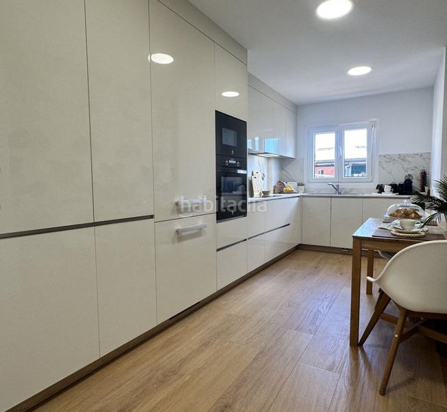 Foto cb073e6d-8363-4f1b-8e9d-a1cc2717151a. Pis amb xemeneia a Arroyo de la Miel Benalmádena