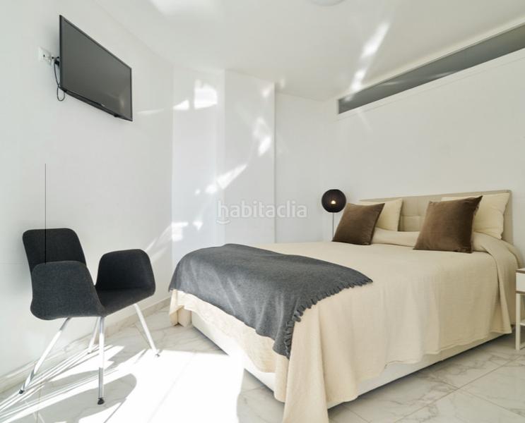 Foto 3077fe58-f5fa-4156-9840-88d13a2a29e7. Etagenwohnung mit kamin pool in Playa Bajadilla - Puertos Marbella