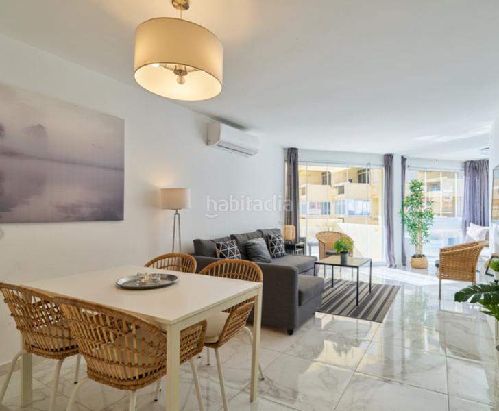 Foto e843b979-f2ce-4b34-a26c-baea48c3c177. Etagenwohnung mit kamin pool in Playa Bajadilla - Puertos Marbella